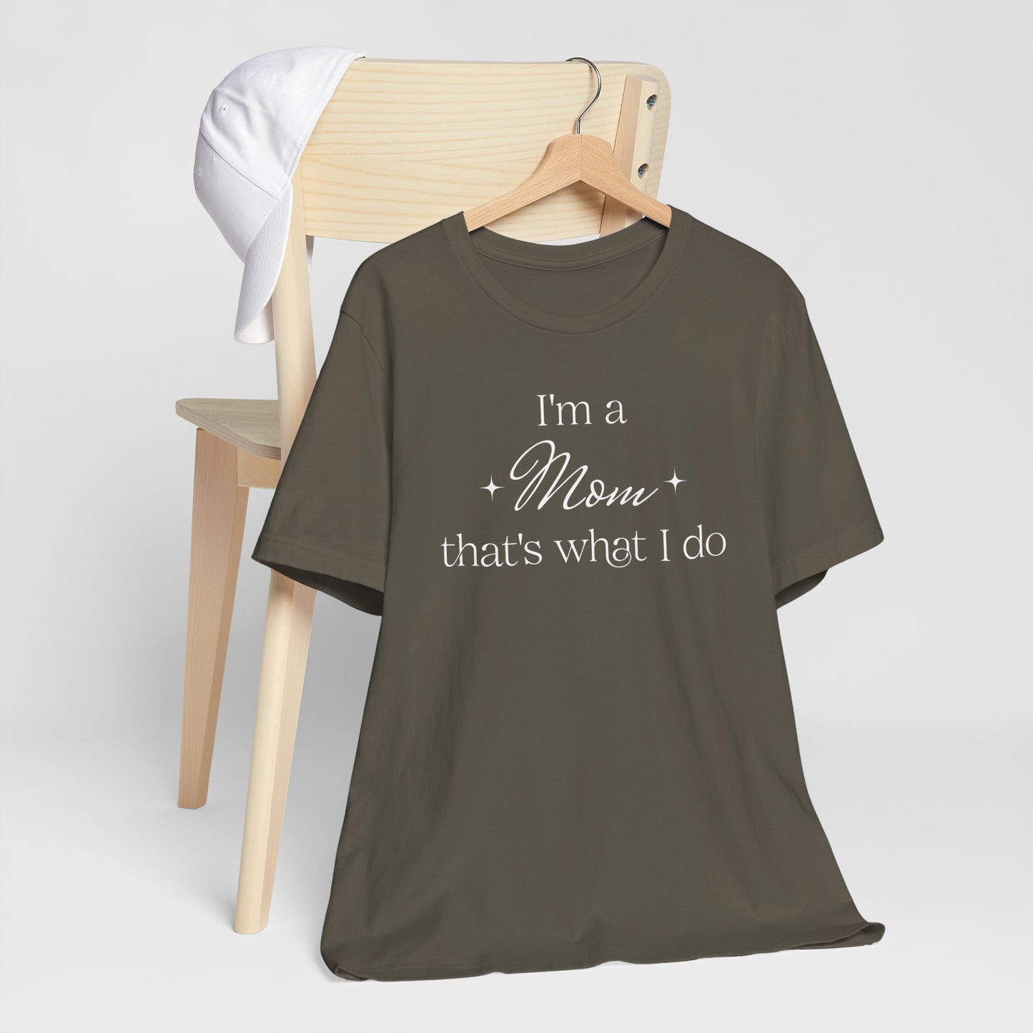 Mom's Unisex Jersey Short Sleeve Tee