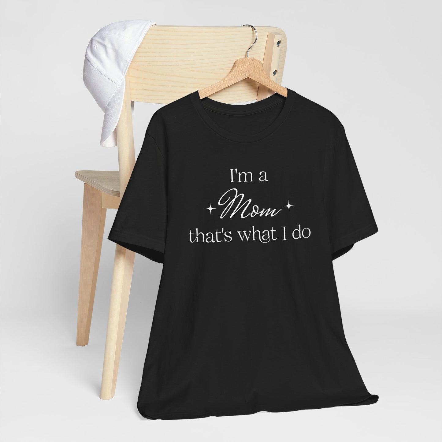 Mom's Unisex Jersey Short Sleeve Tee